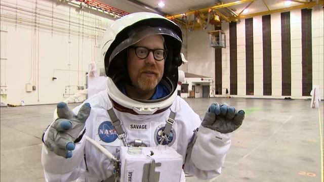 It's All About the Moon Landing | MythBusters | Season 6 Episode 2 | Full Episode смотреть онлайн