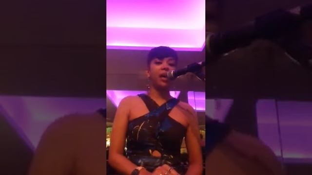 Lia Romerosa at Chaophya Park Hotel Bangkok смотреть онлайн