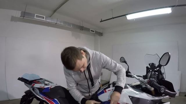 Как своими руками улучшить BMW S1000XR – кастом комплекты наклеек для нового дизайна мотоцикла смотреть онлайн