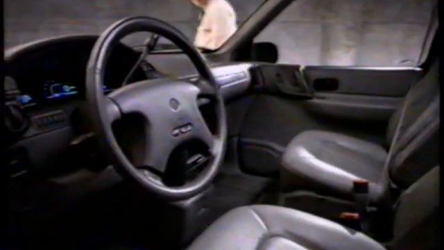 1994 Mercury Villager "Mail Room" TV Commercial смотреть онлайн