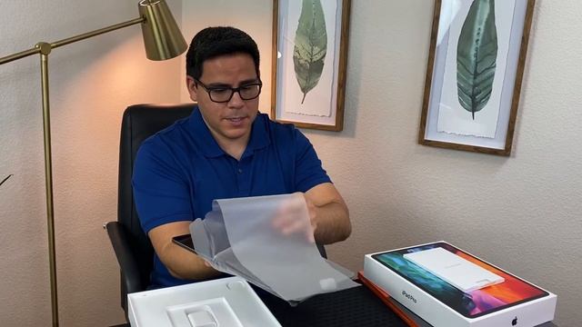 2020 iPad Pro Unboxing смотреть онлайн
