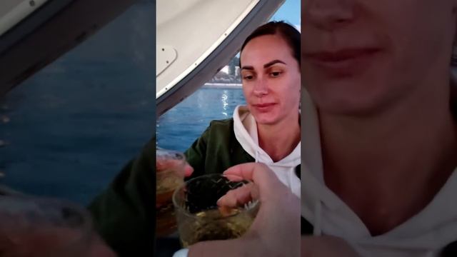 Один день работы риэлтора смотреть онлайн
