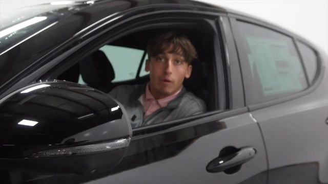 Meet Sales Professional Sam Nixon and the New 2024 Dodge Hornet at Michiana Chrysler Dodge Jeep Ram смотреть онлайн