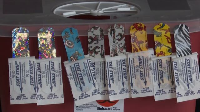 50 kids receive Pfizer shots at McLean County Health Department clinic смотреть онлайн
