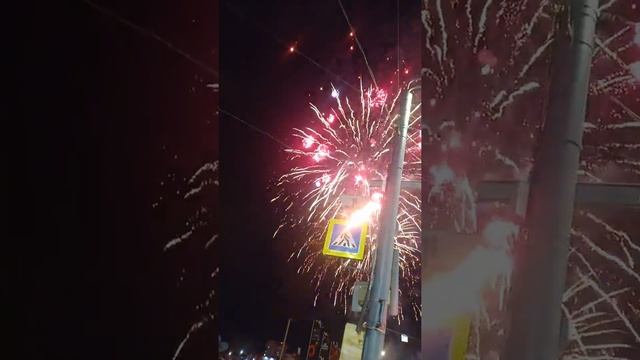 Салют на 1 мая, г. Челябинск смотреть онлайн