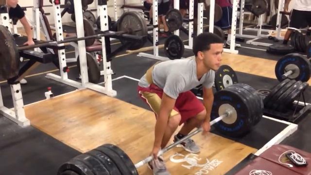 Lifting 425 pounds when I weigh 129 pounds смотреть онлайн