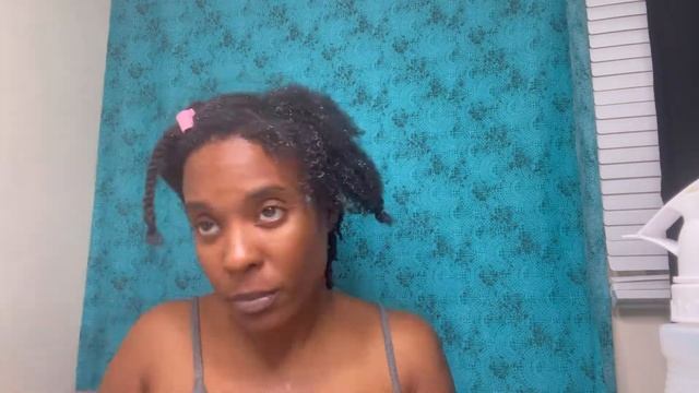 No Frizz And Defined Twist Out смотреть онлайн