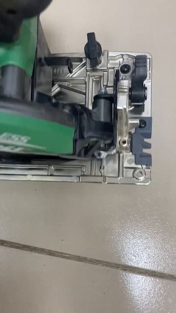 Дисковая пила Hikoki C6SS смотреть онлайн