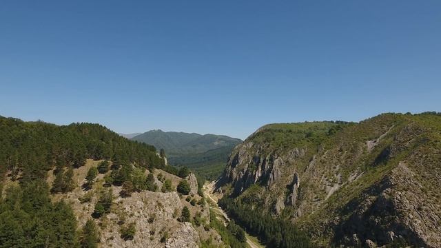 Free to use video - Mountains View Drone 4K MFC | No Copyright Clips смотреть онлайн