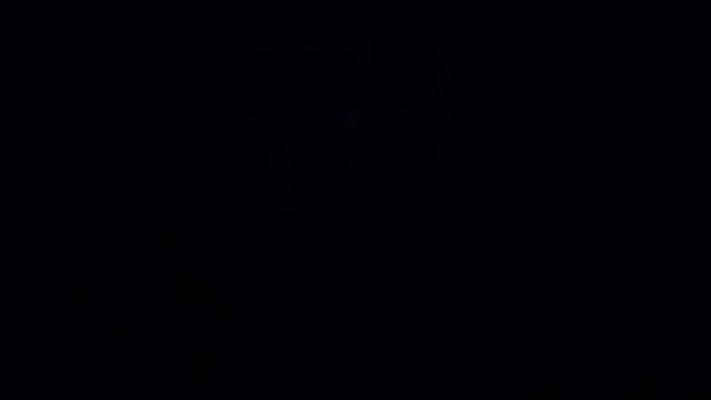 Cometa passando pelo céu da terra após 50 mil anos