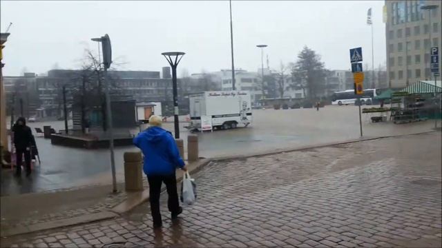 ПОТЕРЯТЬСЯ В ФИНКЕ смотреть онлайн