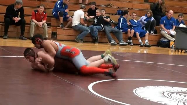 220lbs Junior Lopes Mt Greylock vs Monument Mt 12 28 13 1 смотреть онлайн