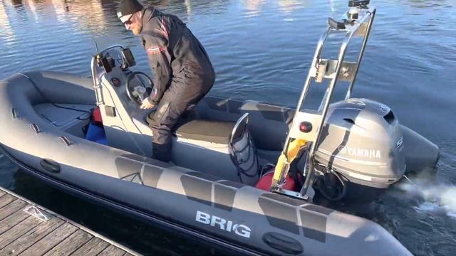 Brig Falcon 450 docking смотреть онлайн