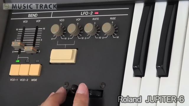 ROLAND JUPITER-6 Demo&Review [English Captions] смотреть онлайн