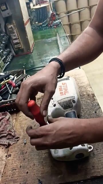 stihl FSE 81 смотреть онлайн