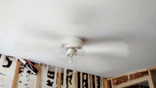 52" Harbor Breeze Pulsar Ceiling Fan смотреть онлайн