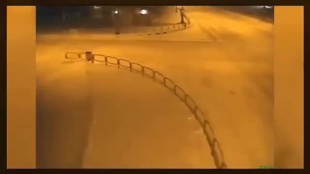 Car Crash: Car Fiery Crash with a Snow Plough смотреть онлайн