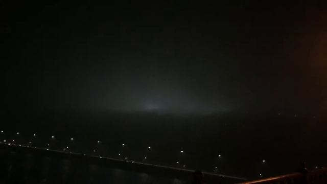 Засняли аномалию в небе смотреть онлайн