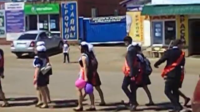 Выпускники СОШ№1 село Стерлибашево Р Б смотреть онлайн