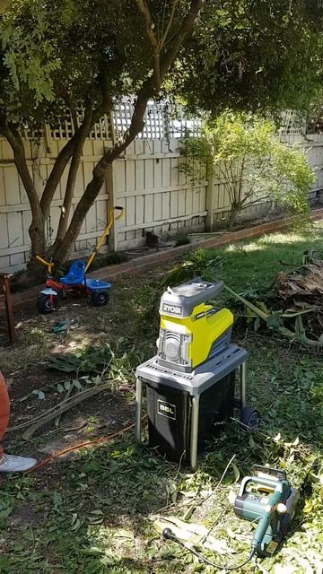 Ryobi Garden Shredder part 2 смотреть онлайн