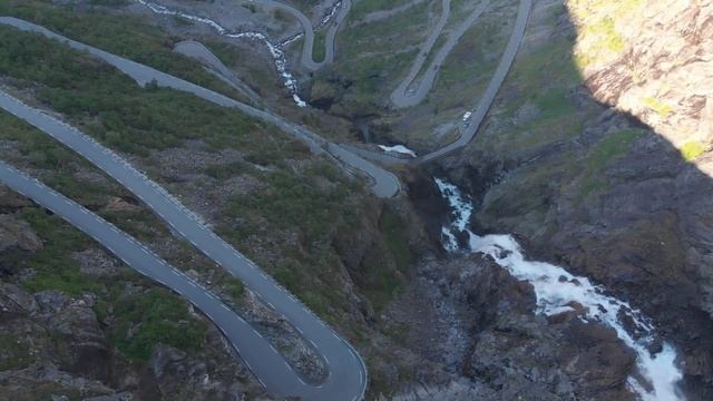 UFO over Trollstigen Norway смотреть онлайн