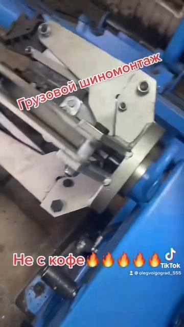 Грузовой шиномонтаж,Продажа и Покупка грузовых шин #волгоград #диски #шины #шиномонтаж #дальнобой # смотреть онлайн