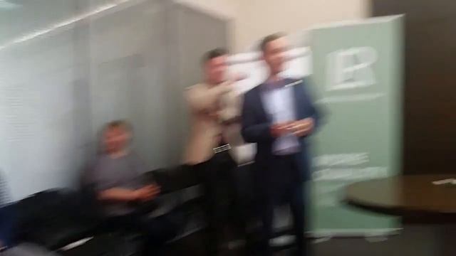 История про девочку, которая встретила НЛО и все изменилось! смотреть онлайн