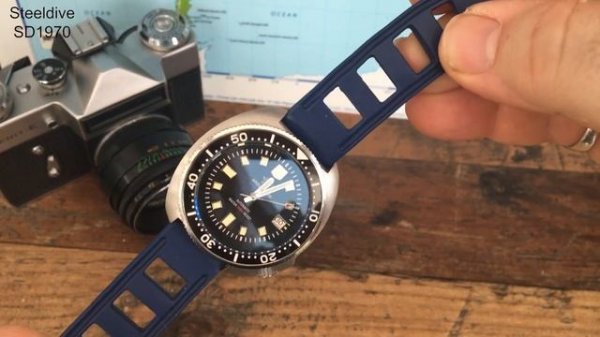 Steeldive SD1970 review -affordable Willard Homage