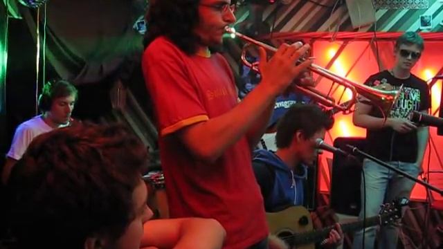 Дети кУрят - Детство смотреть онлайн