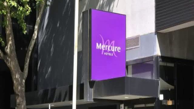 - Mercure Melbourne Therry Street 4-Star смотреть онлайн