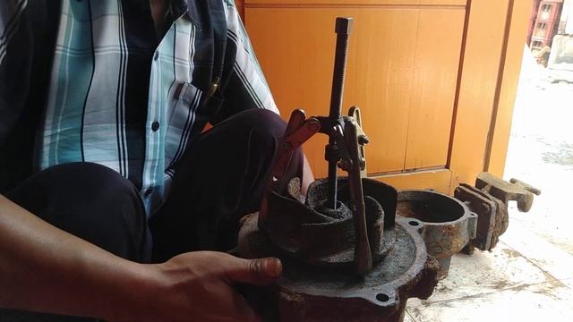 CARA BONGKAR IMPELER POMPA CELUP смотреть онлайн