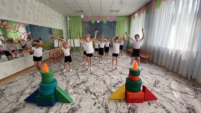Танец Если очень захотеть, можно в космос полететь смотреть онлайн