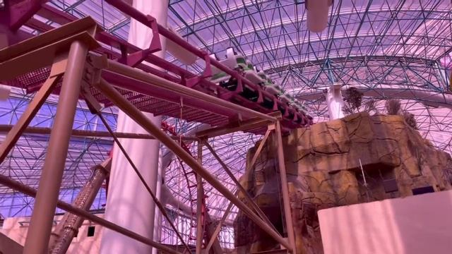 Canyon Blaster Off-ride POV, Adventuredome | Arrow Dynamics looping coaster смотреть онлайн