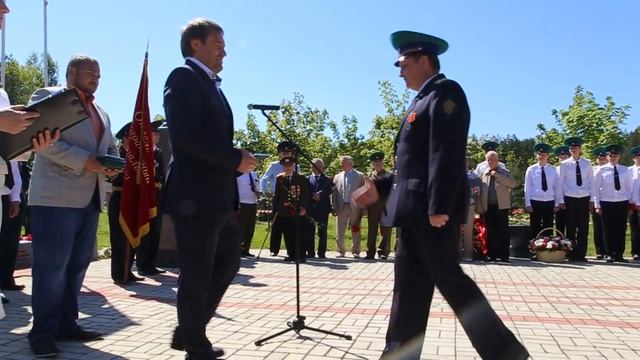 В Сестрорецке отпраздновали День пограничника 2015 смотреть онлайн