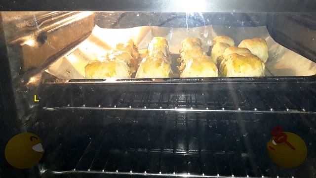 Lamb Sausage Rolls Stuffed With Bell Peppers & Pak Choi.. Real Tasty!! смотреть онлайн