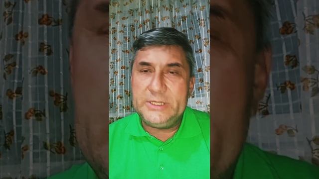 моя песня ребята, девчата.