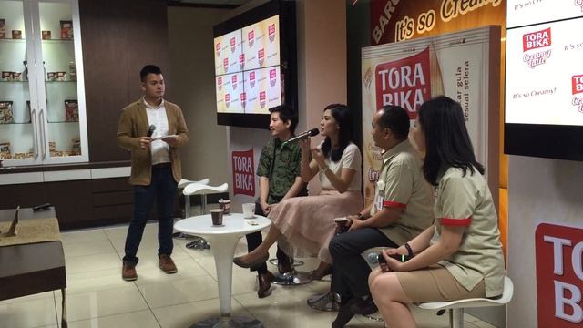 MC for Torabika Creamy Latte with Brand Ambassador Dian Sastrowardoyo, March 18, 2015 смотреть онлайн