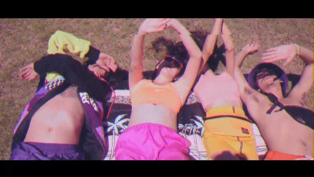 Keep weirdo! | Squad by Pay´s | Vol. 2 смотреть онлайн