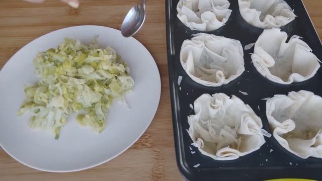 Filo leek mini bites that never cool/ YES, please! / Rewarding recipes #2 смотреть онлайн