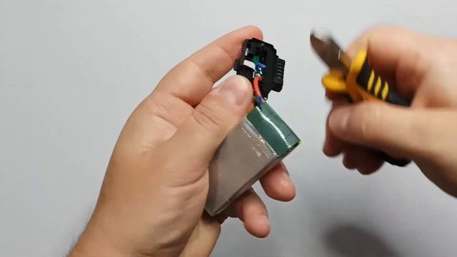 How to Reduce Drone Weight by Modifying Its Battery. EX5 Pro. Part 2 (may apply to IDEA 37 or S188) смотреть онлайн