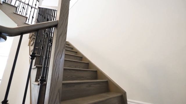72 Witteveen Drive, Brantford Home for Sale - Real Estate Properties for Sale смотреть онлайн