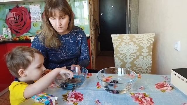 Машинки меняющие цвет)))