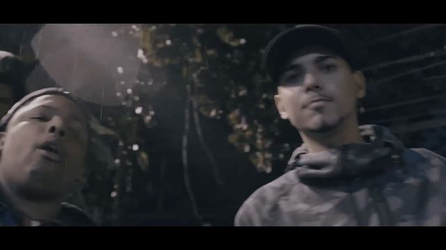 Mc Cabelinho - Aqui Comigo ft. Dallass смотреть онлайн