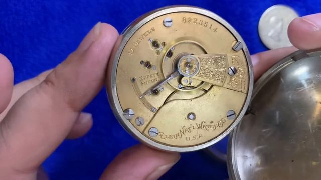 Elgin Pocket Watch Movement / Antique / 1900 / 17 Jewels / 18 size смотреть онлайн