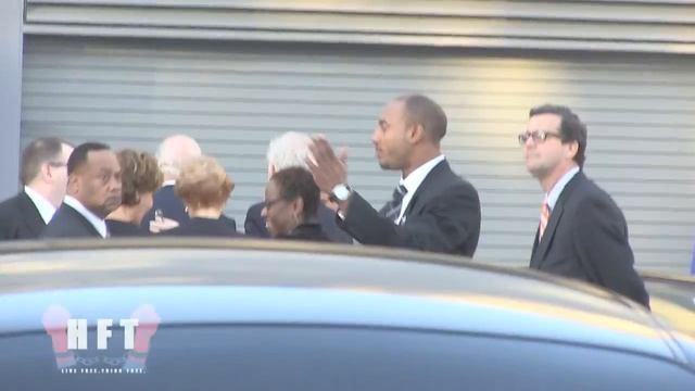 The Houston Free Thinkers first attempt at citizens arrest of Henry Kissinger смотреть онлайн