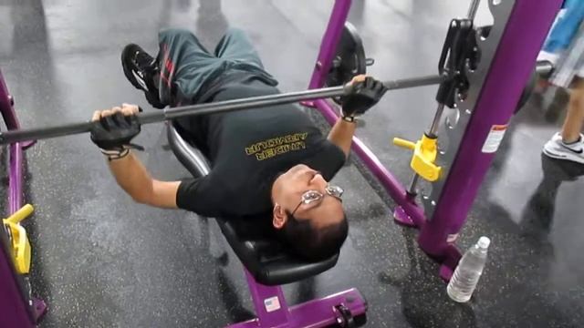 85 lbs bench press смотреть онлайн