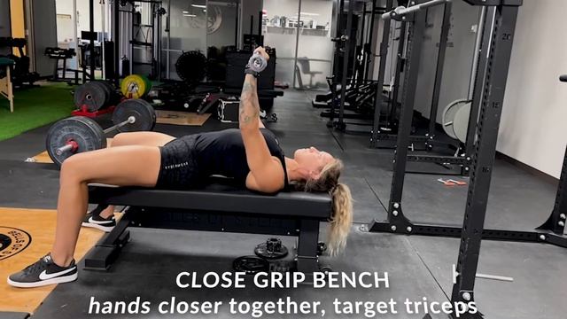 E-Z Bar Curl Workout Biceps and Triceps Standing and with a Bench смотреть онлайн