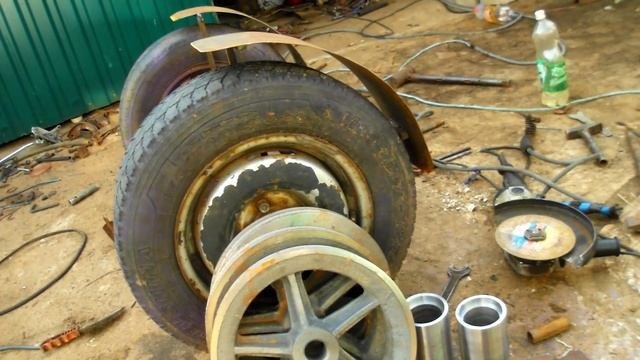 Мини-трактор.