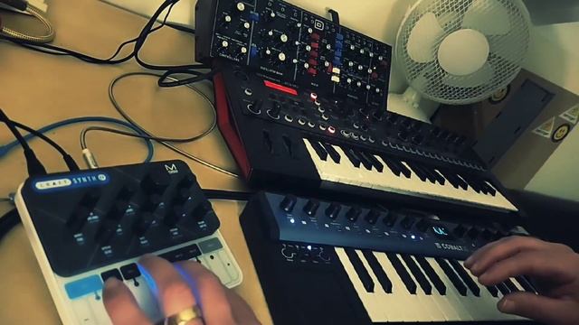 Behringer Model D, Cobalt 5s, Craftsynth 2.0 - Moody Ambient смотреть онлайн