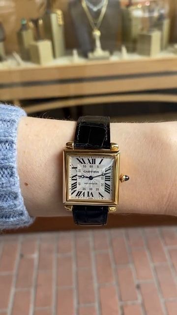 Cartier Carree Obus Tank смотреть онлайн